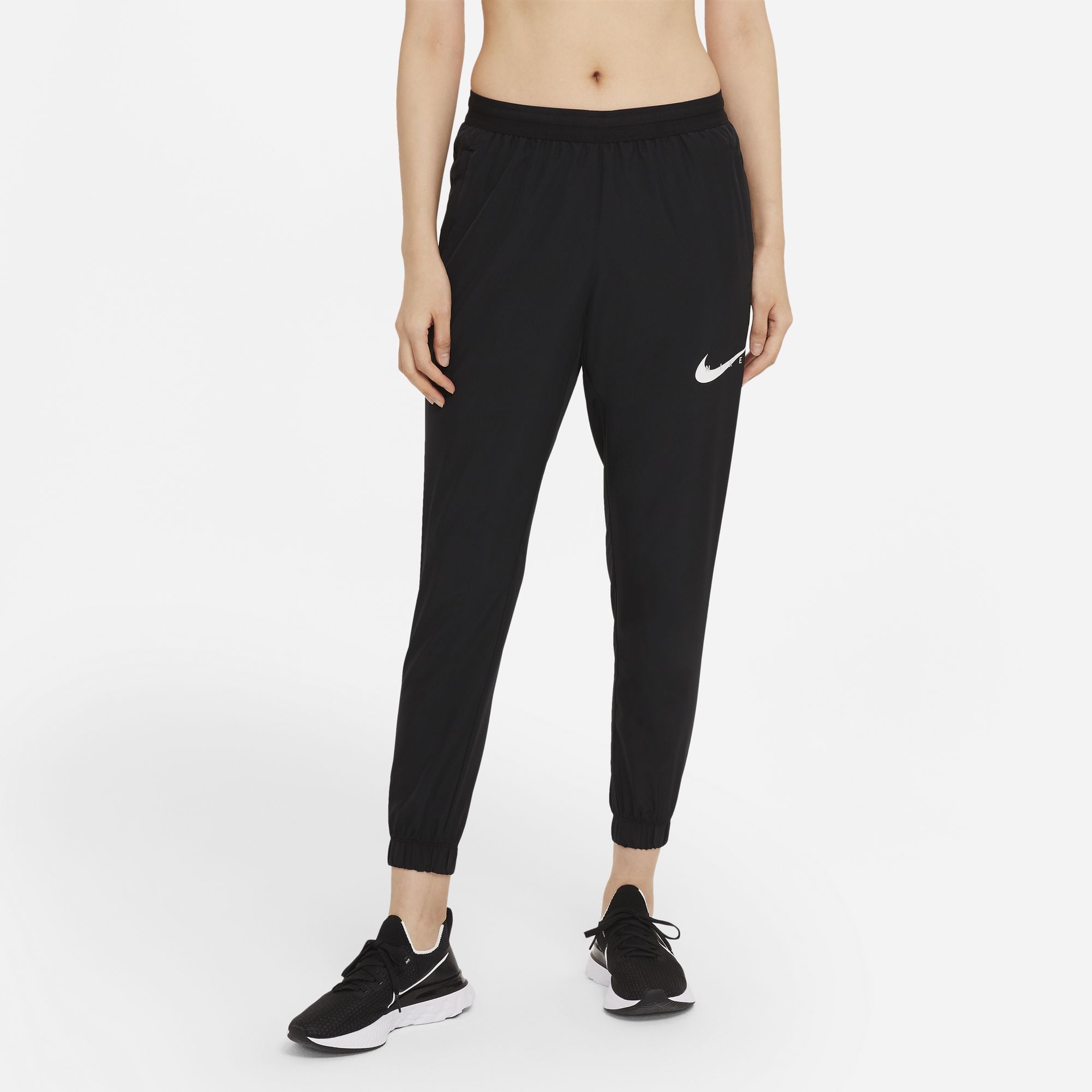 Nike Women's Swoosh Run Track Pants 