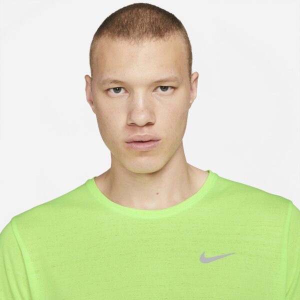 Nike Men's Miler Top - Ghost Green/Reflective Silver - Image 5