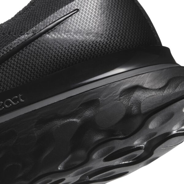 Nike Men's React Infinity Run Flyknit - Black/Black/Black/White - Image 8