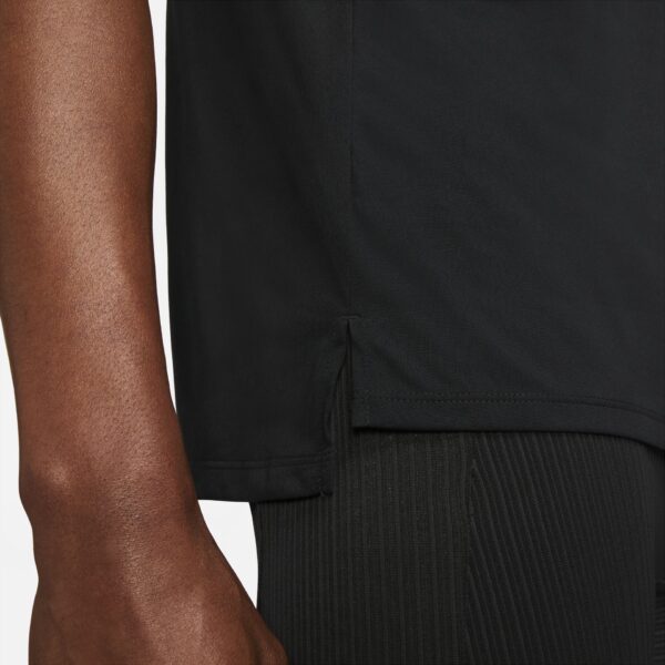 Nike Men's Dri-FIT Rise 365 Short Sleeve - Black/Reflective Silver - Image 7
