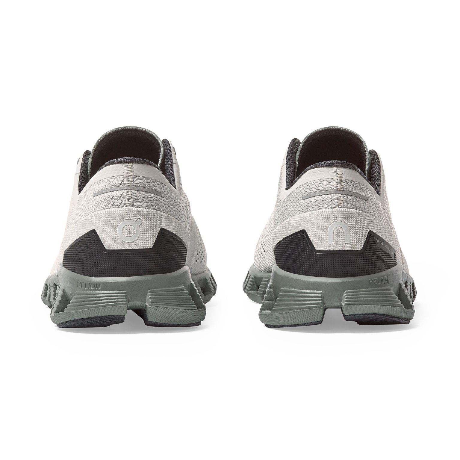 On Running Menâs Cloud X â Glacier/Olive â Running Bath