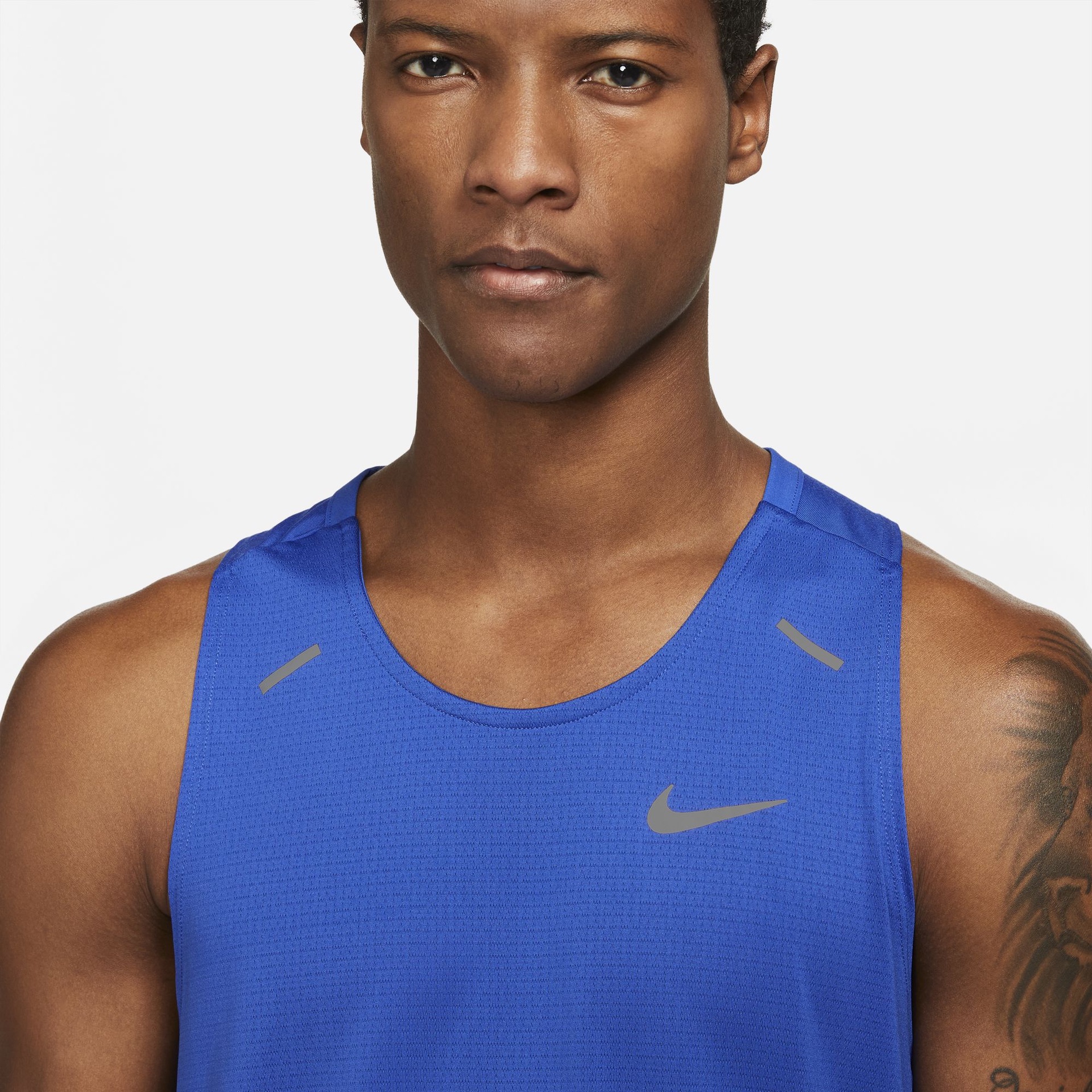 Nike Men’s Dri-FIT Rise 365 Tank – Game Royal/Reflective Silver ...