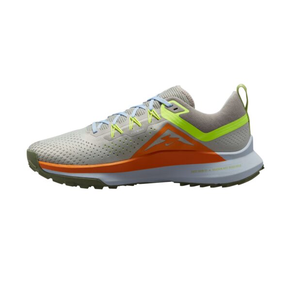 Nike Men's React Pegasus Trail 4 - Lt Iron Ore/Volt/Cobblestone - Image 2