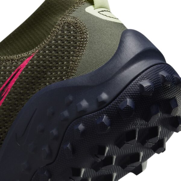 Nike Men's Wildhorse 7 - Cargo Khaki/Siren Red/Matte Olive - Image 8