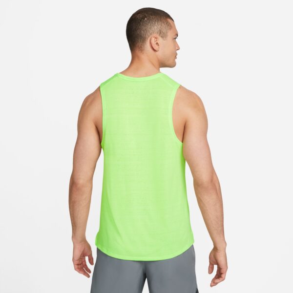Nike Men's Miler Tank - Ghost Green/Reflective Silver - Image 2