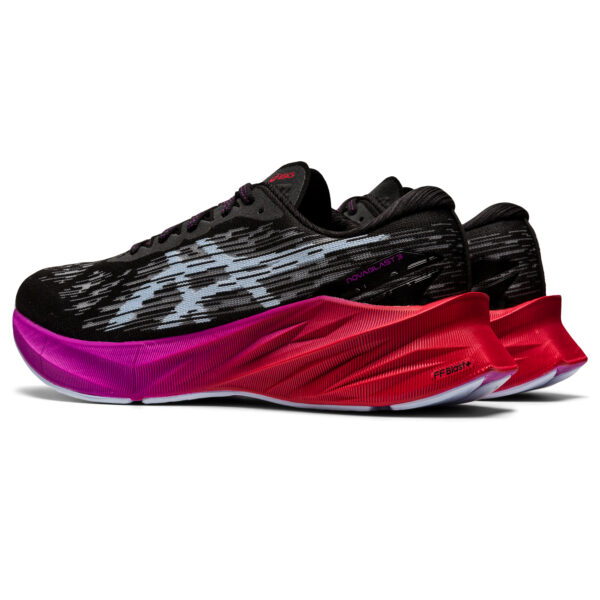 Asics Women's Novablast 3 - Black/Soft Sky - Image 4