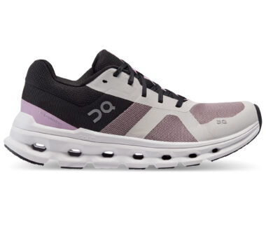 On Running Women's Cloudrunner - Heron/Black