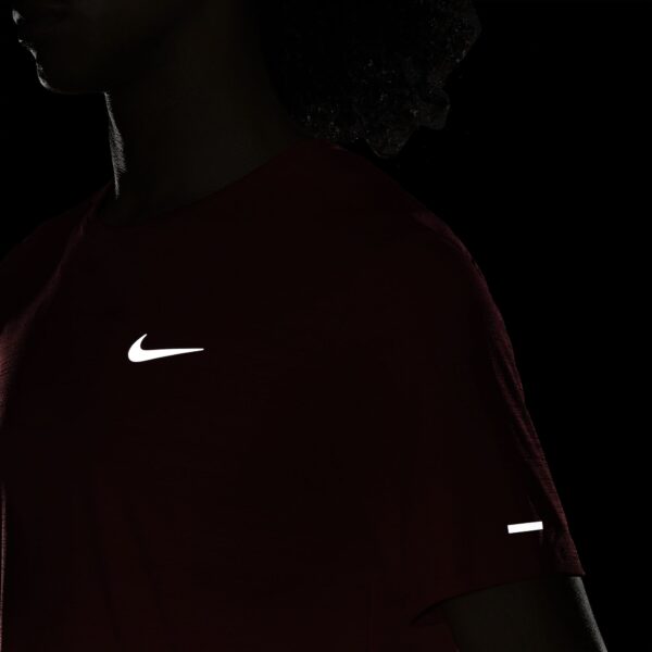 Nike Men's Miler Top - University Red/Reflective Silv - Image 8