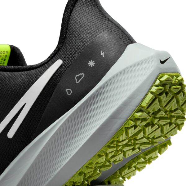 Nike Men's Air Zoom Pegasus 39 Shield - Black/White/Dk Smoke Grey/Volt - Image 9