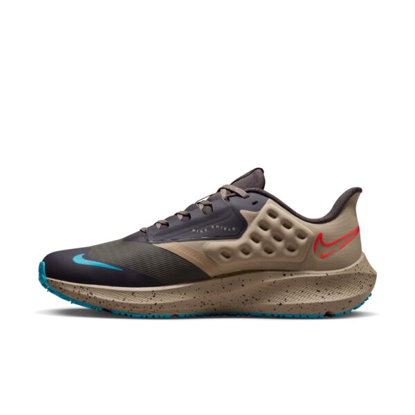 Nike Men's Air Zoom Pegasus 39 Shield - Medium Ash/Bright Crimson/Khaki - Image 2