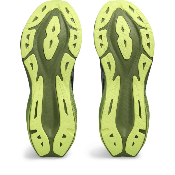 Asics Men's Novablast 3 - Black/Dried Leaf Green - Image 6