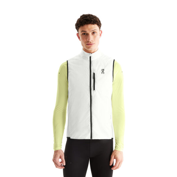 On Men's Weather Vest - White/Black