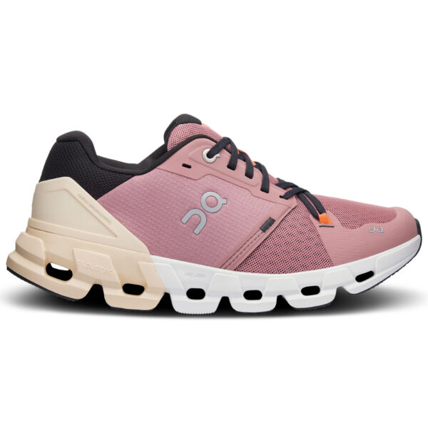 On Women's Cloudflyer 4 - Dustrose/Sand