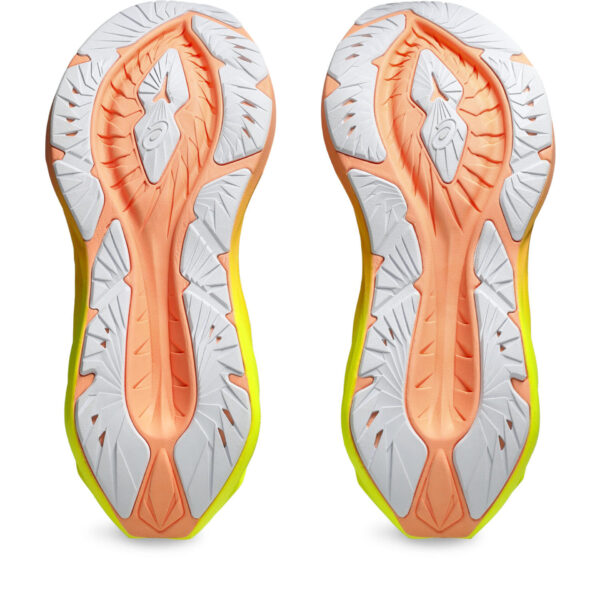 Asics Men's Novablast 4 Paris - Cool Matcha/Safety Yellow - Image 5