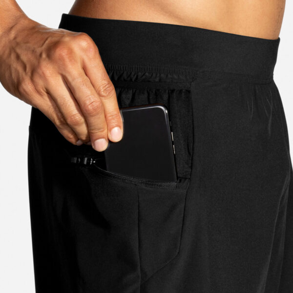 Brooks Men's  Sherpa 7" 2-in-1 Short - Black - Image 4