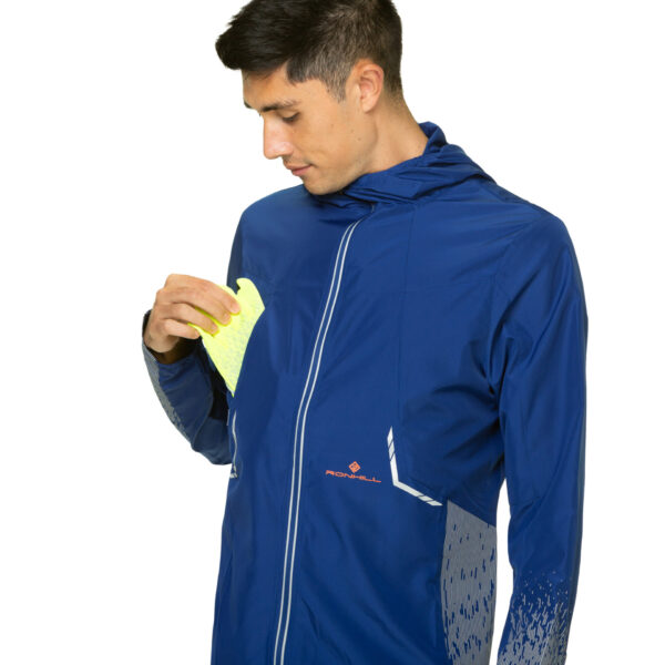 Ronhill Men's Tech Reflect Jacket - Ocean/Reflect - Image 9