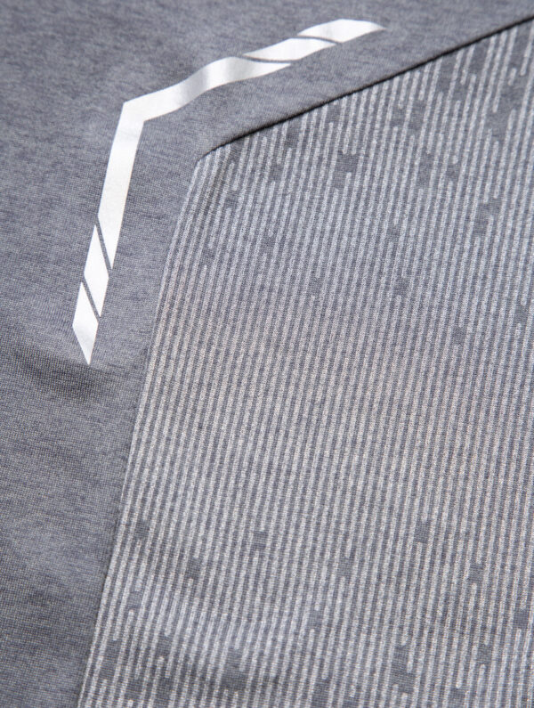 Ronhill Men's Tech Reflect S/S Tee - Iron/Reflect - Image 7