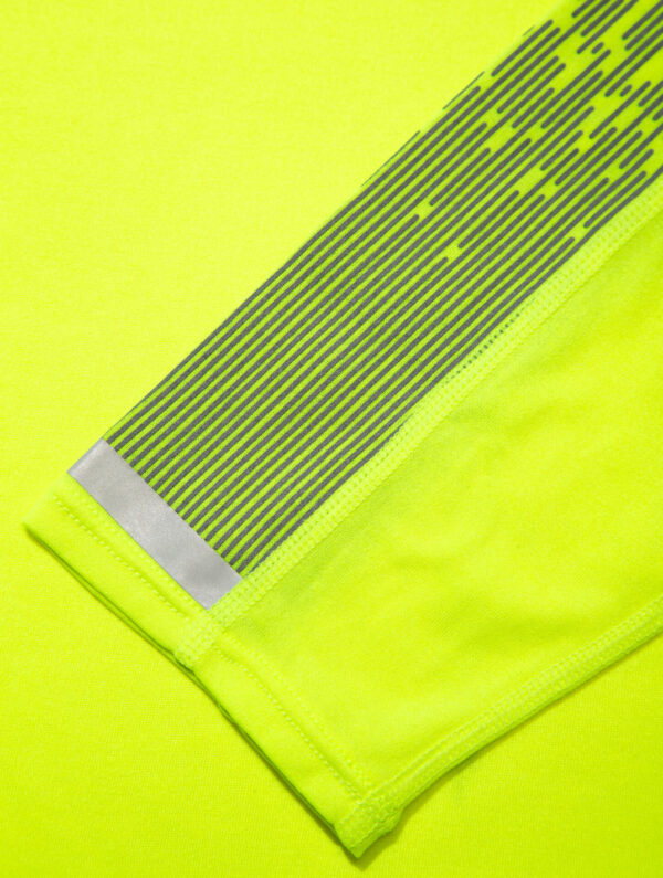 Ronhill Women's Tech Reflect L/S Tee - Fluo Yellow/Reflect - Image 7