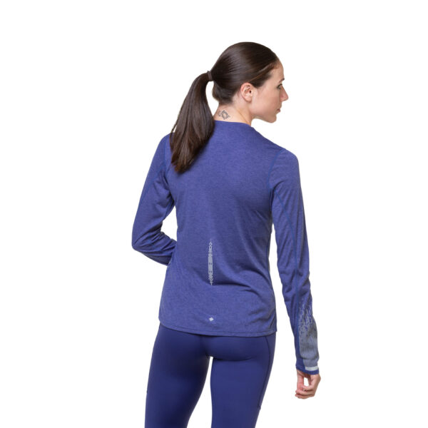 Ronhill Women's Tech Reflect L/S Tee - Deep Ocean/Reflect - Image 4