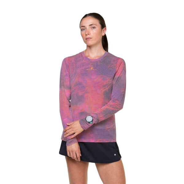 Ronhill Women's Tech Golden Hour L/S Tee - Salsa Illuminations - Image 3