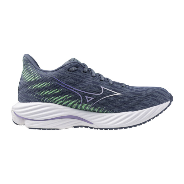 running shoes bath