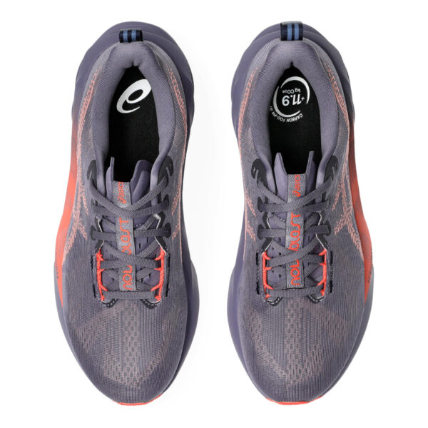 running shoes bath