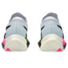 running shoes bath