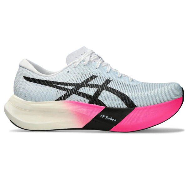 running shoes bath