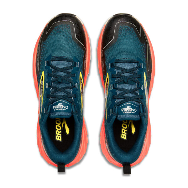 running shoes bath