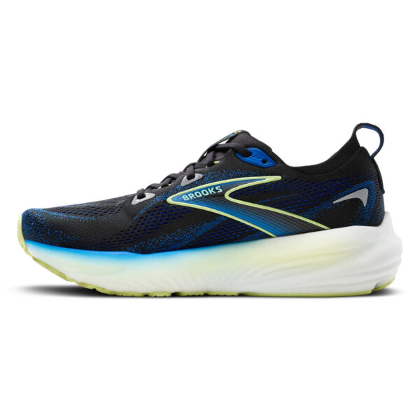 running shoes bath