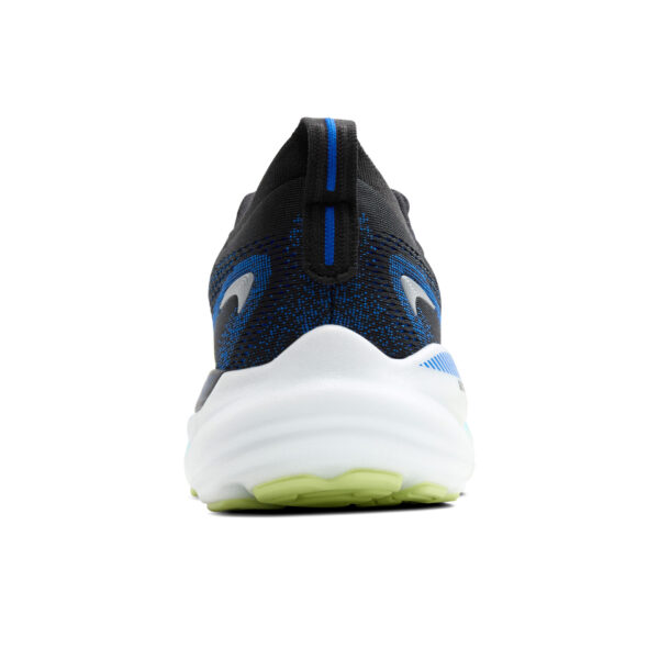 running shoes bath