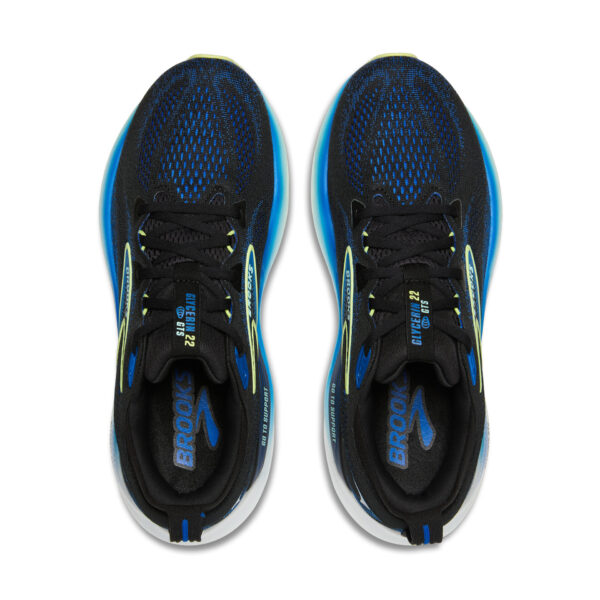 running shoes bath