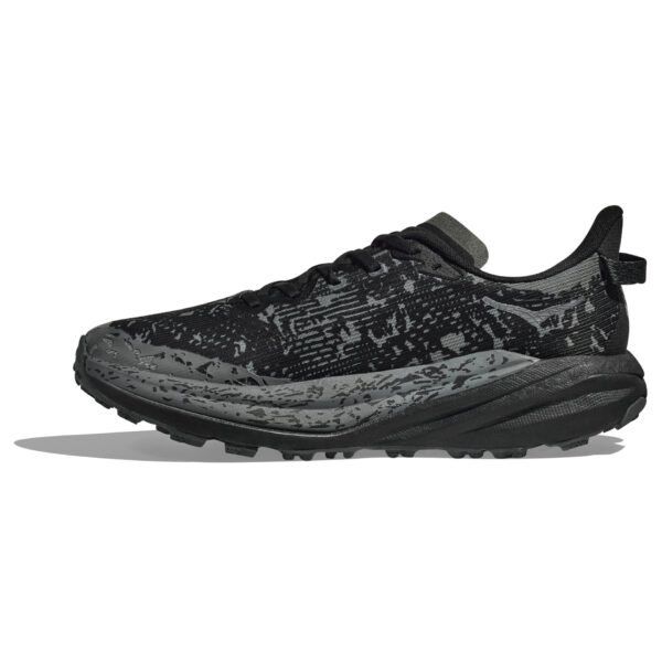running shoes bath