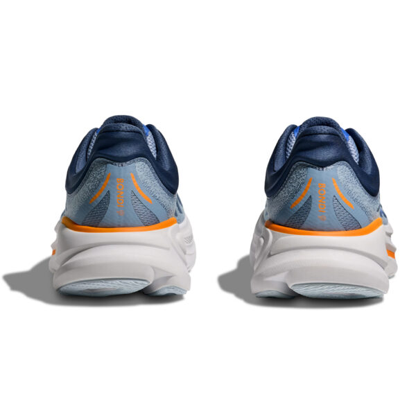 running shoes bath
