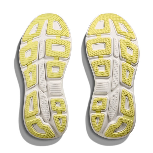 running shoes bath