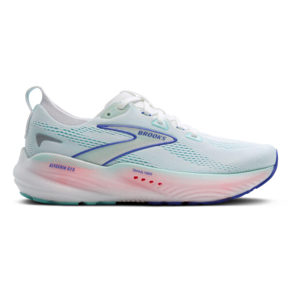 running shoes bath