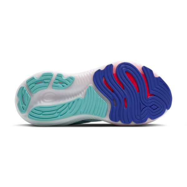 running shoes bath