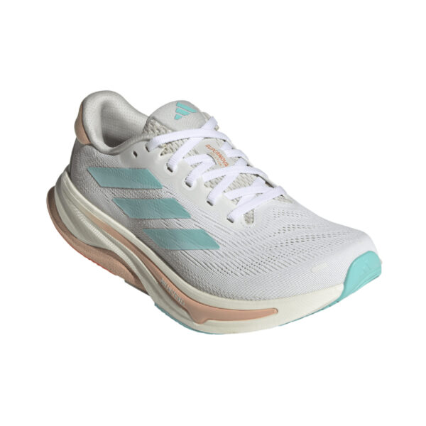 running shoes bath