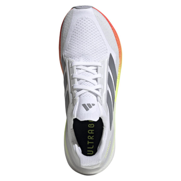 running shoes bath