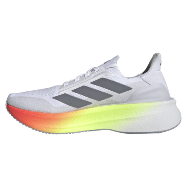 running shoes bath