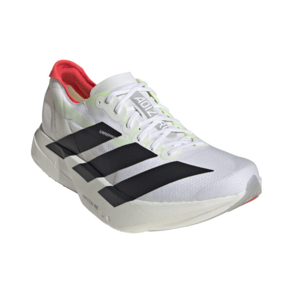 running shoes bath