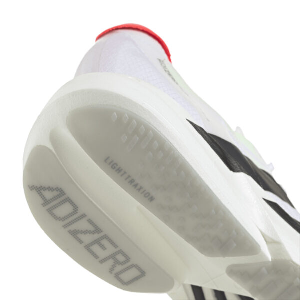 running shoes bath
