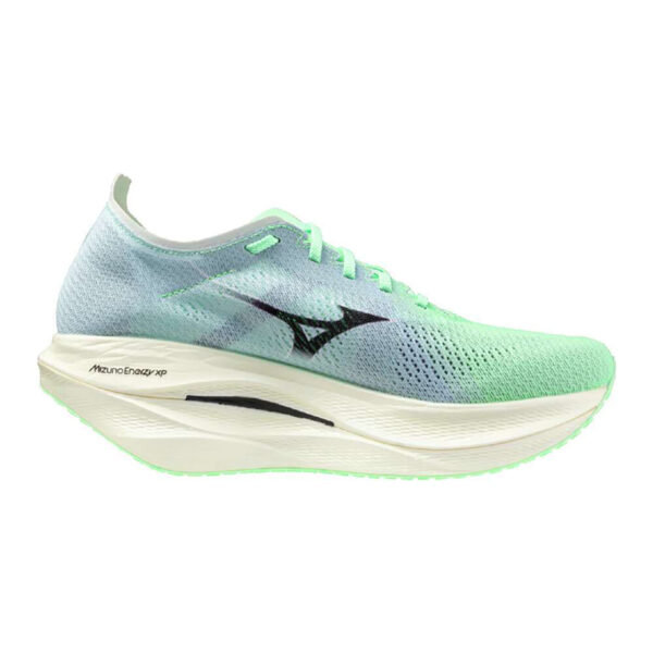 running shoes bath
