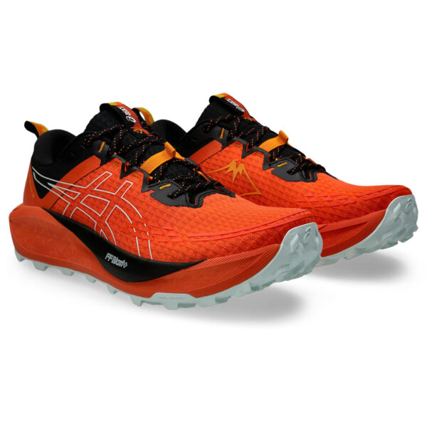running shoes bath
