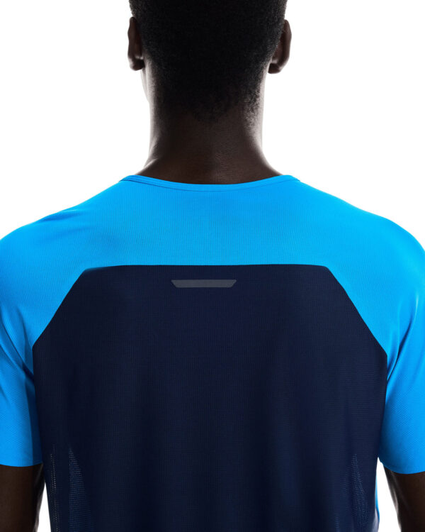 men's and women's running clothing