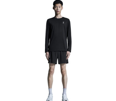 On Men's 5" Performance Shorts - Black