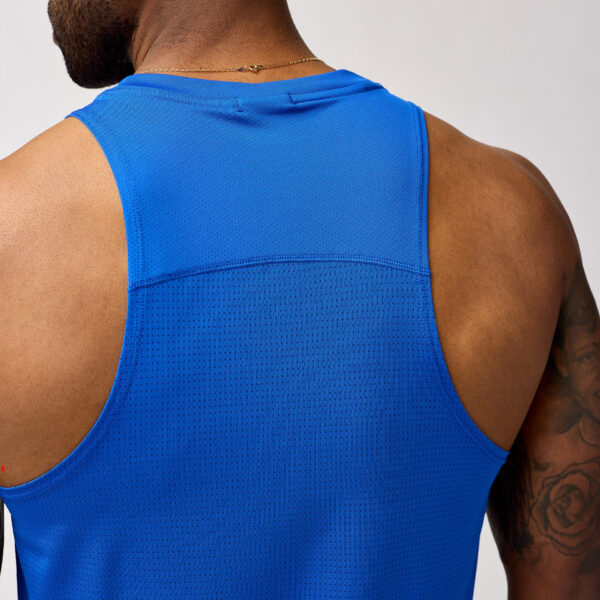 Brooks Men's  Atmosphere Singlet 3.0 - Neo Blue - Image 4