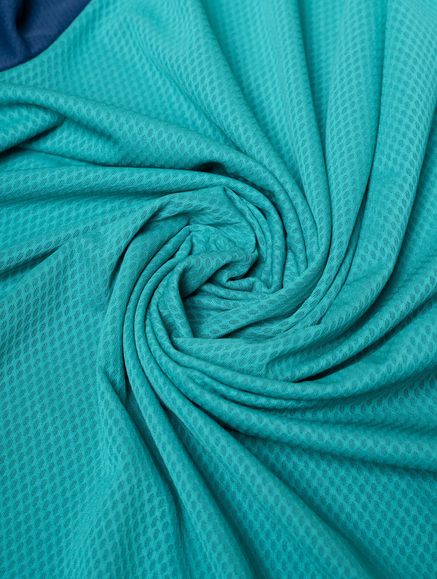 Ronhill Men's Tech Race S/S Tee - Navy/Deep Laguna - Image 11