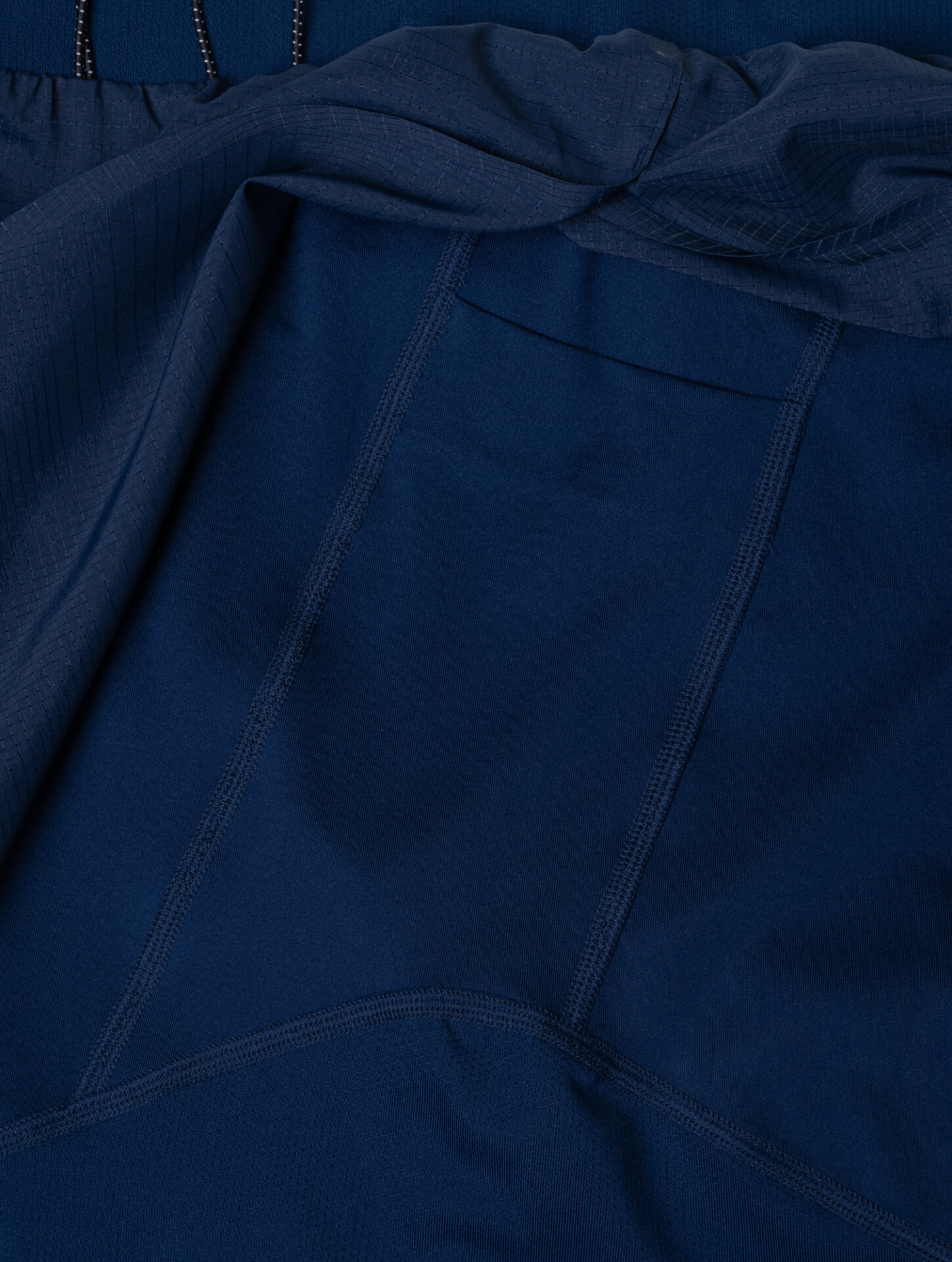 Ronhill Women's Tech Race Twin Short - Dark Navy/Razzmatazz - Image 11