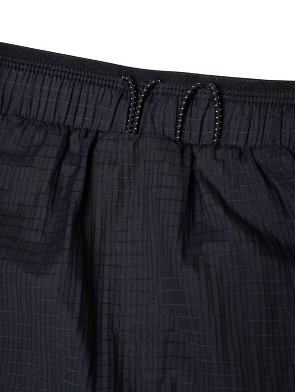 Ronhill Men's Tech Race 5" Short - All Black - Image 7